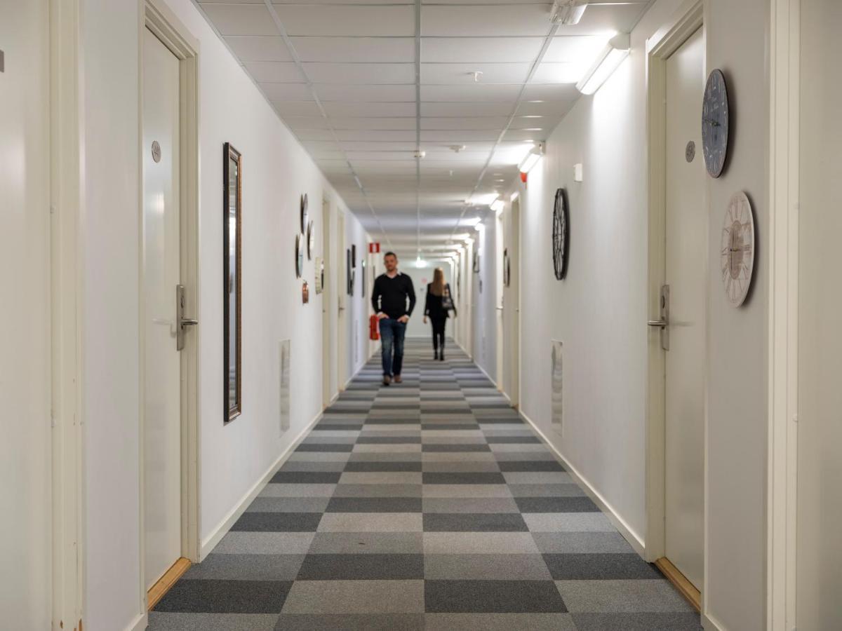 Slagsta Gate Hotell Fittja Екстер'єр фото