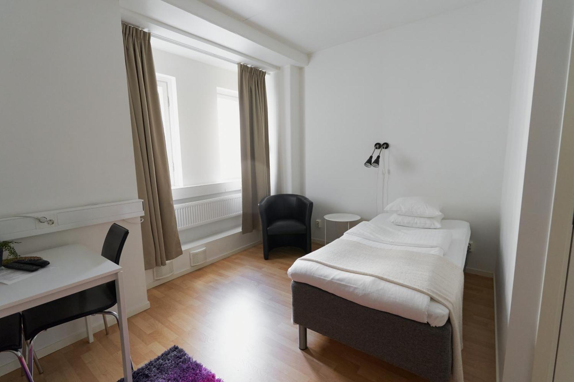 Slagsta Gate Hotell Fittja Екстер'єр фото