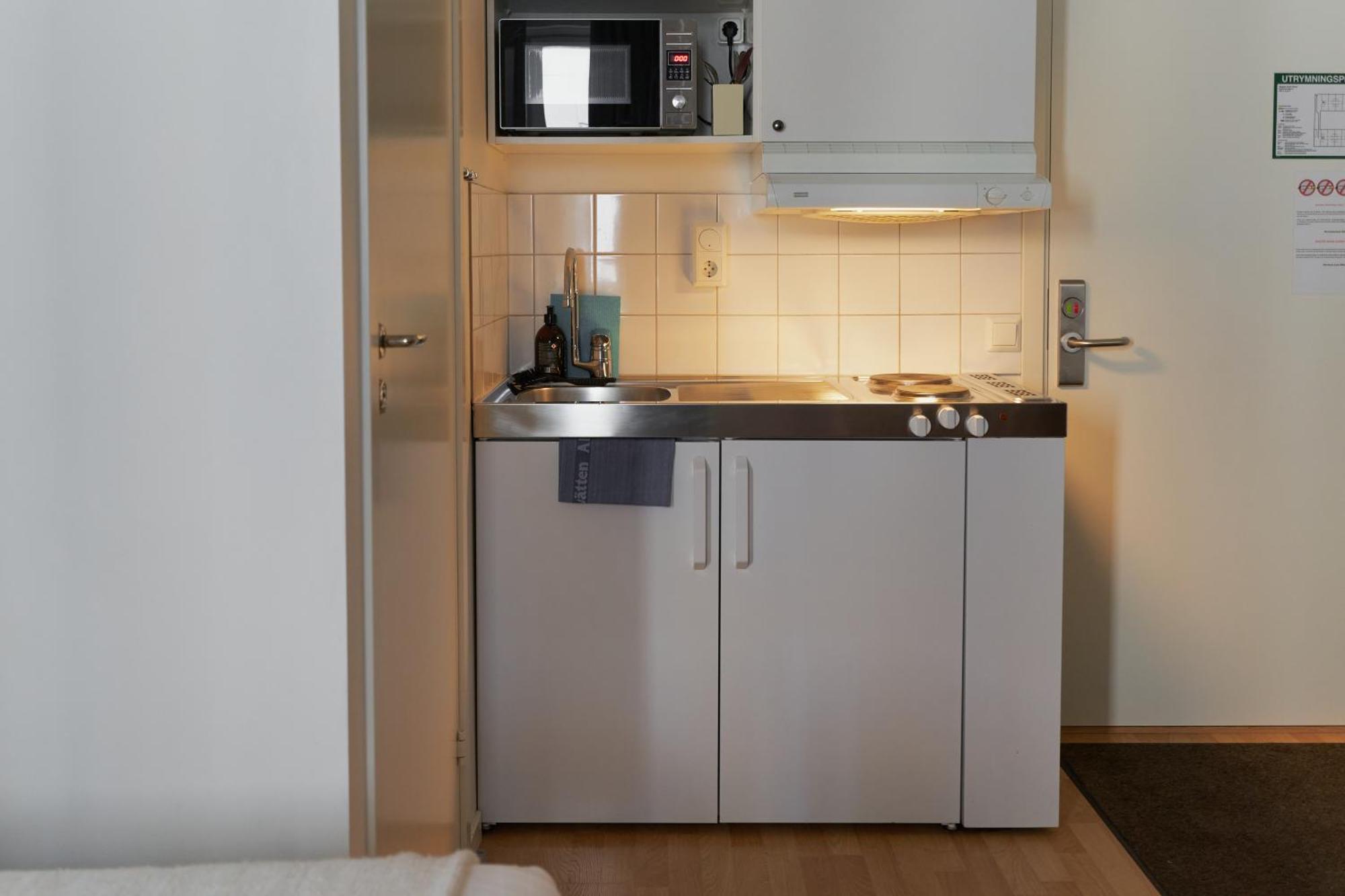 Slagsta Gate Hotell Fittja Екстер'єр фото